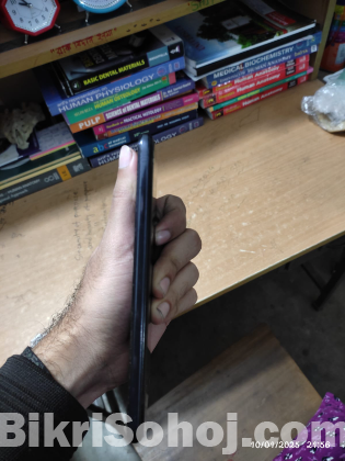 Vivo v21